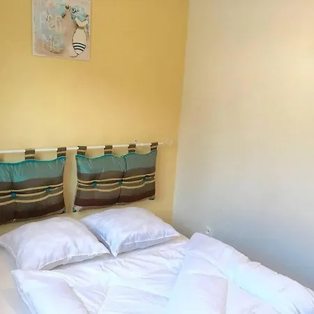 Le Ptit Bleu Maison Totalement Independant Holiday home La Tremblade